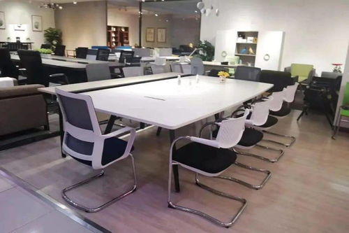 华旦时尚办公家具 美学与功能交融，办公环境美到爆的奥秘